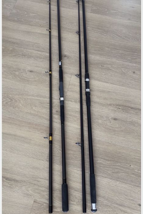 Vand 2 lansete + 2 mulinete pt crap - 3,60 m / 2 tronsoane