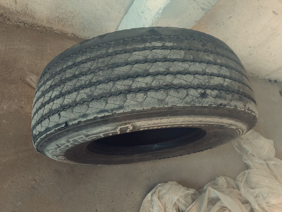 Продам 2 балона грузовые