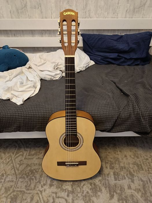 Гитара на 6 струн с чехлом в подарок