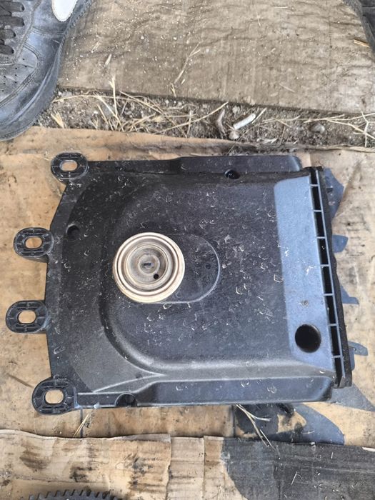 Субуфер  Bmw e90 e87 120i 320i n46 n43 1