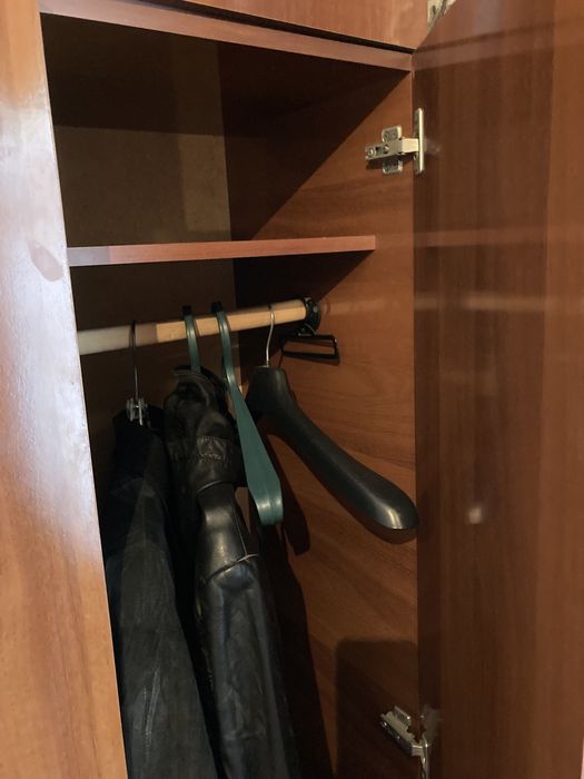 Шкаф платяной для одежды