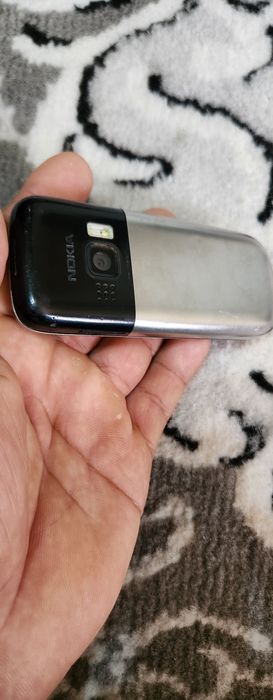 Telefon Nokia 63 03i sotamiz
