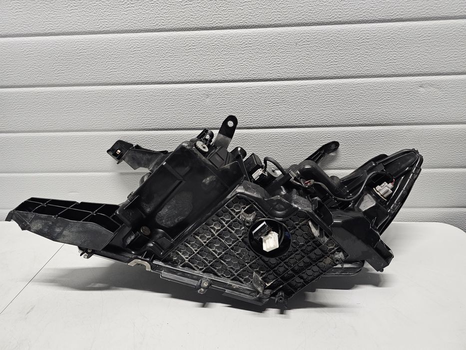 Far dreapta cu Led Toyota Land Cruiser J150