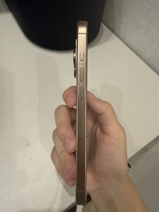 iphone   16 pro