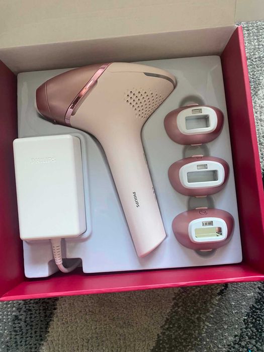 Philips Lumea IPL 9900 Series Фотоепилатор за обезкосмяване със SenseIQ с гаранция