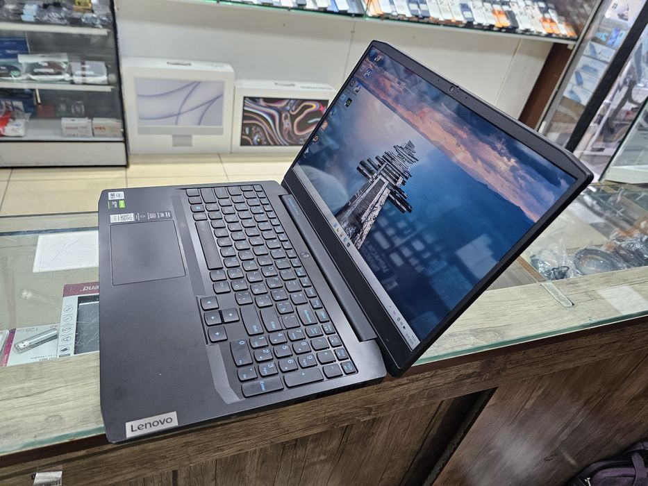 Lenovo Gaming Core i5 + GTX1650