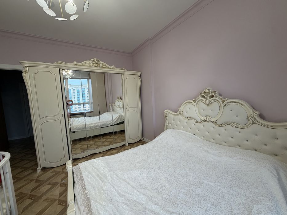 Спальный гарнитур