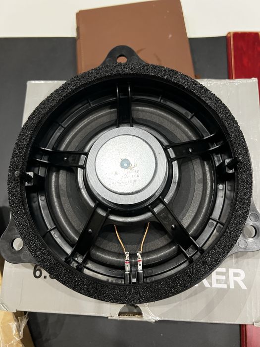 Динамик на  Nissan.