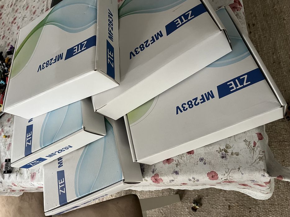 Router ZTE 4G, wireless 5 bucati