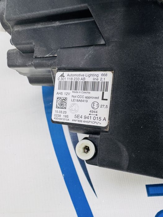 Far stanga Full Led Skoda Octavia 4 cod 5E4941015A