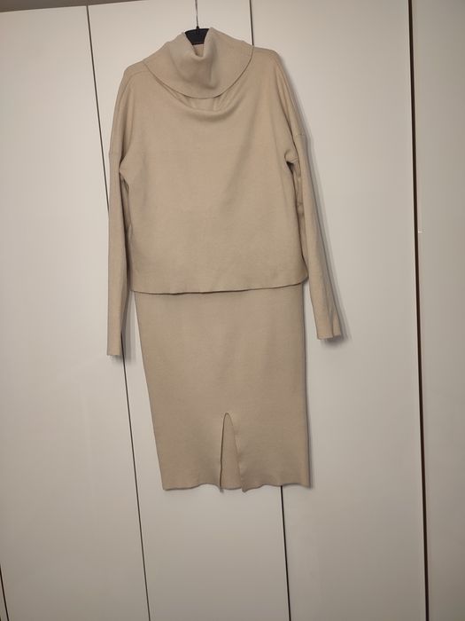 Set cu fustă Mohito mărimea L