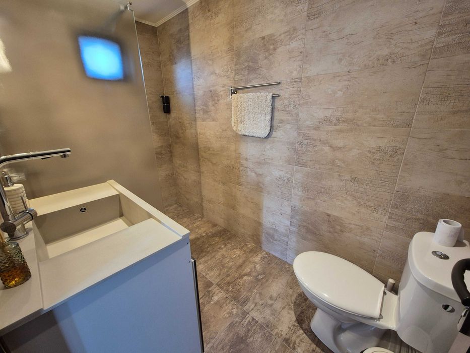 Вила Green Living - „Зеленият хълм“– Уют, панорамна гледка и релакс в с. Беджене