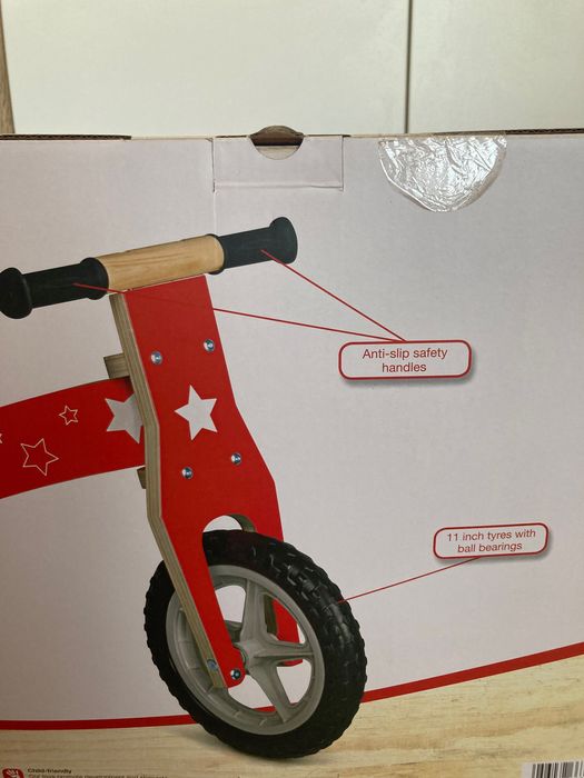 Ново дървено баланс колело