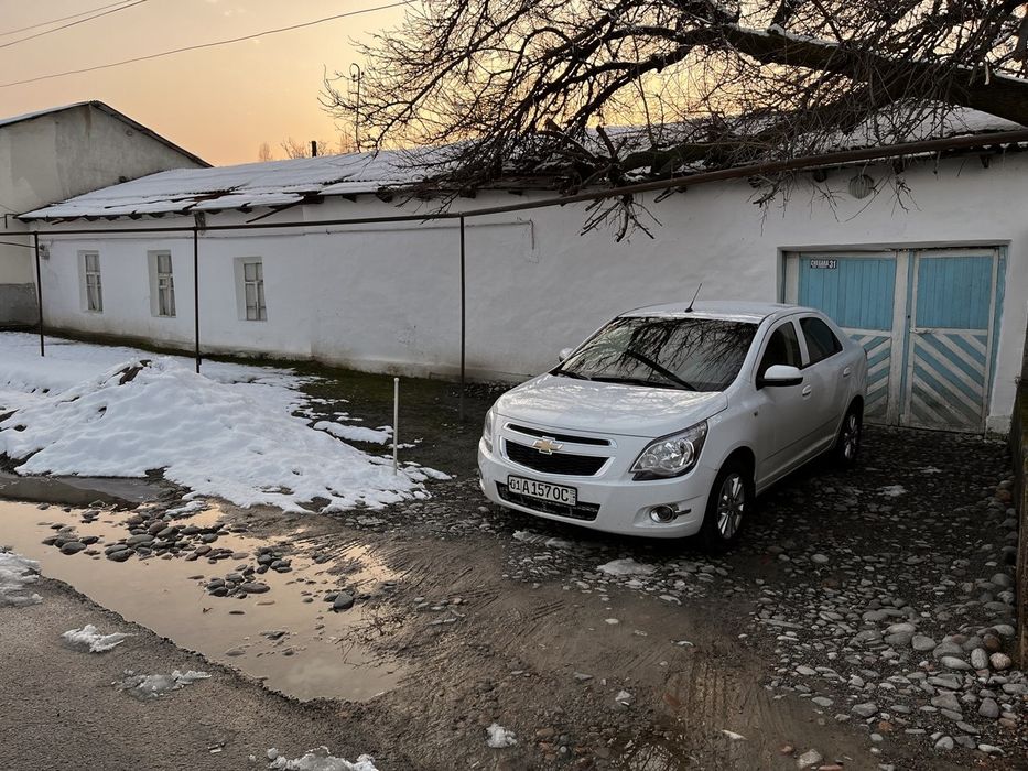 Ер хисобида сотилади Ўртасаройда