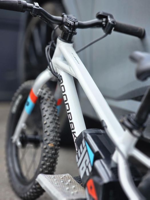 Mondraker Grommy 16
