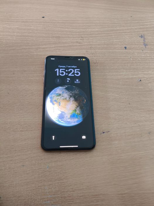 Продам айфон XS MAX