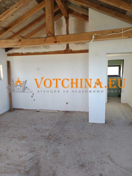 Продава се Къща в с. Топола, Област Добрич - 300 кв.м за 357 €/кв.м - Снимка #9