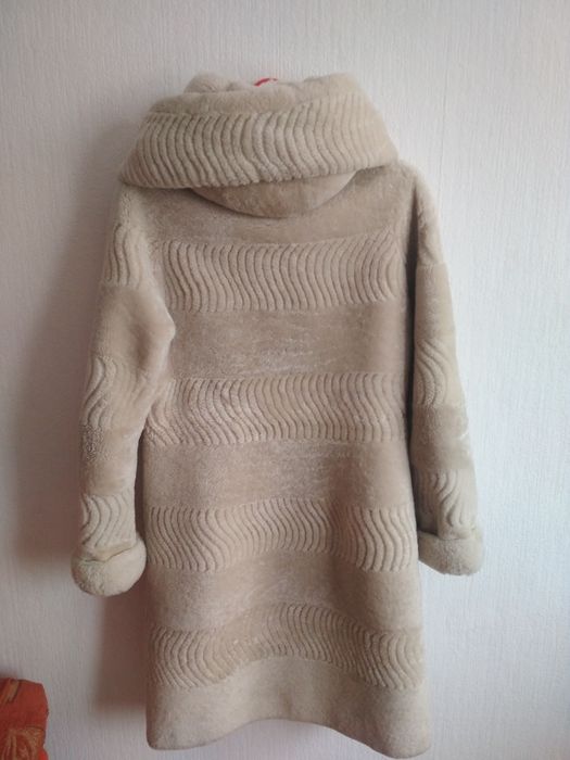 Шуба мутон белая