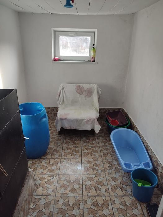 Продам дом возле трассы Сарканд