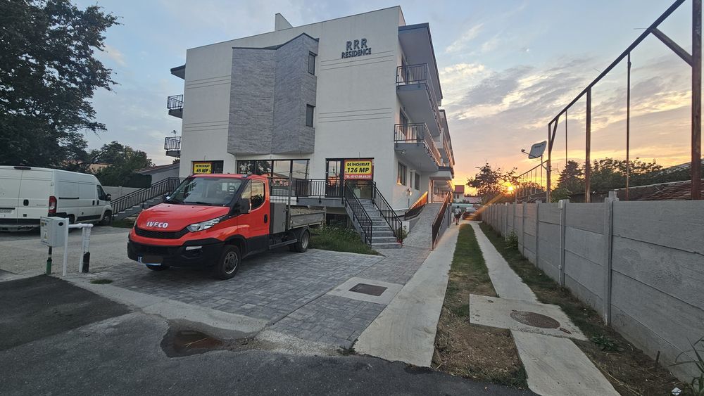 Închiriez garsoniera moderna- loc parcare-Sos.Giurgiului