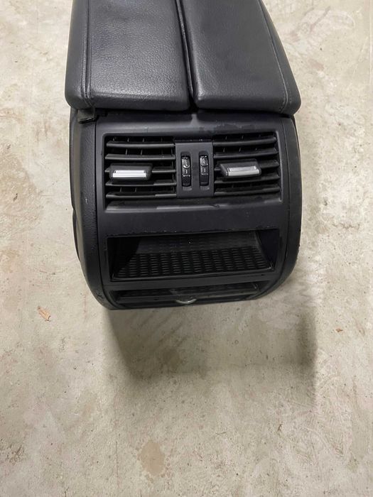 BMW F10 F11 централна конзола барче подлакътник