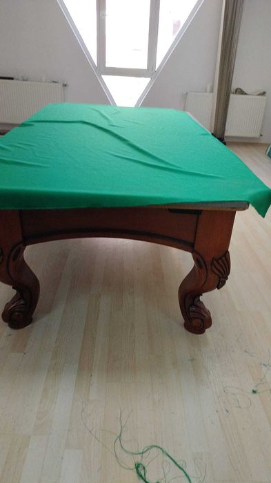 BILIARD: postav masa biliard, tacuri bile biliard / schimbare postav