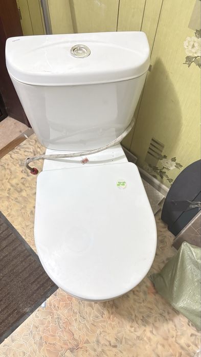 Продам унитаз отлично состояний
