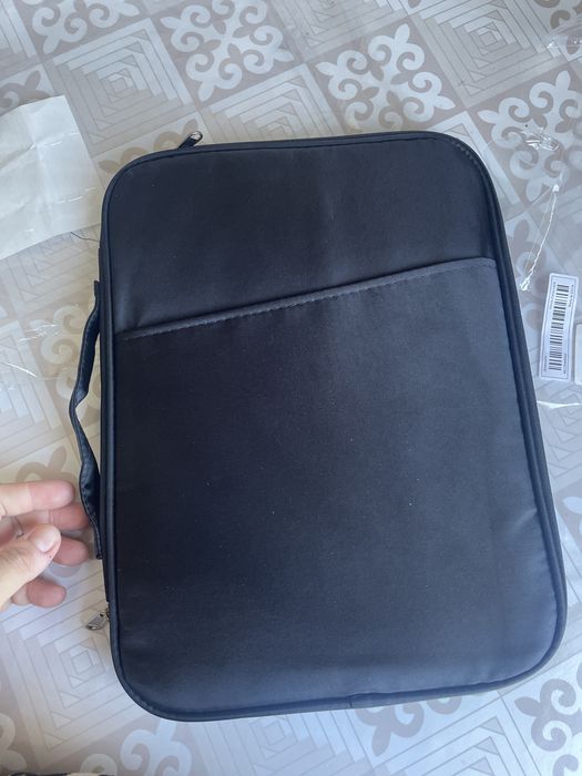 Продам чехол и сумку для macbook