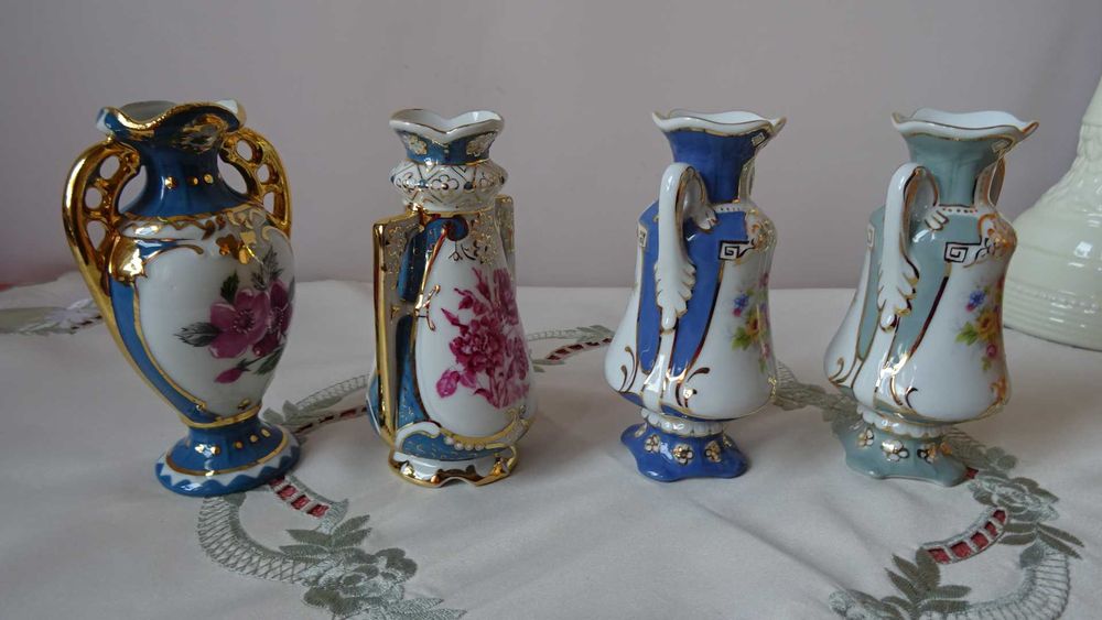 Малки вази -Vintage Royal Dux Porcelain Czechoslovakia 1960г