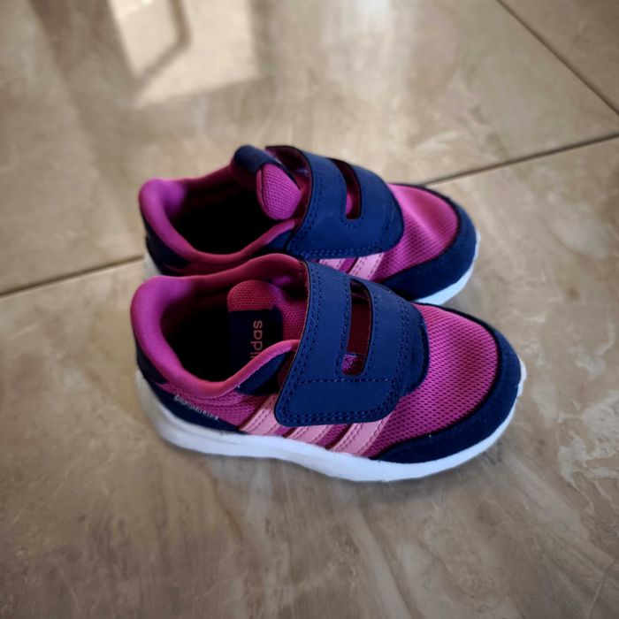 Детски маратонки Адидас 22