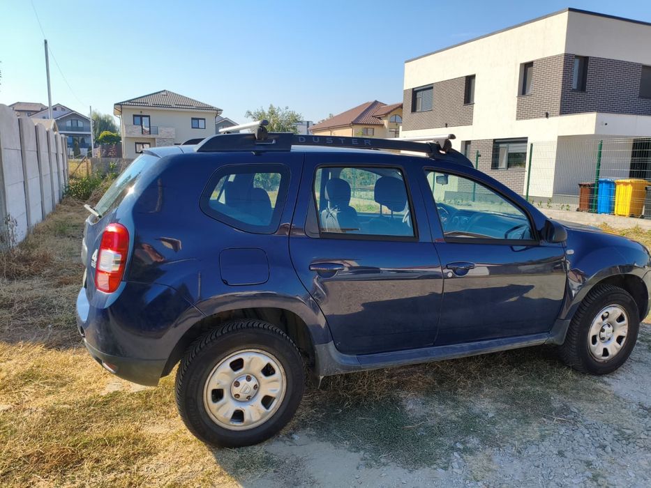 Vând Dacia Duster 2016