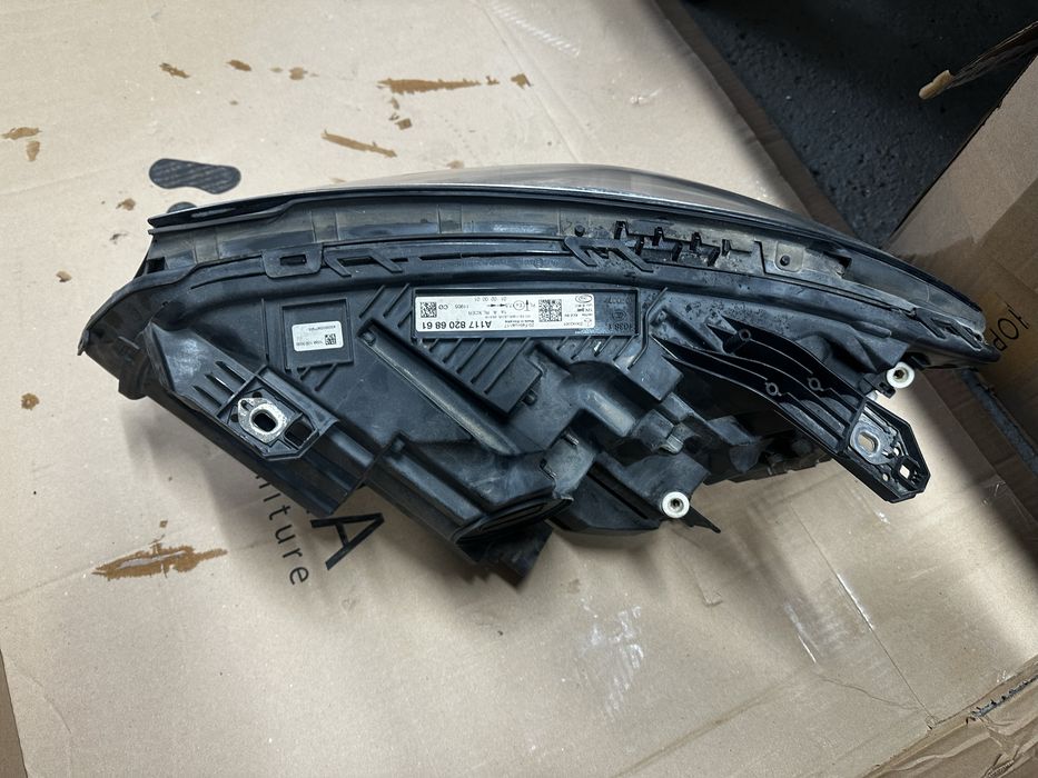 Far dreapta bi xenon led mercedes cla w117.cod:A1178206801.