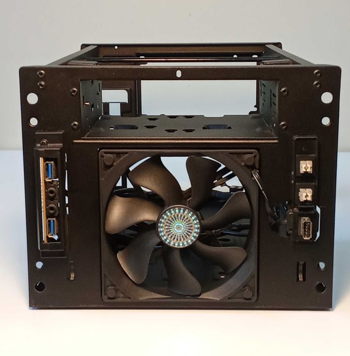 Корпус Cooler Master Elite 130