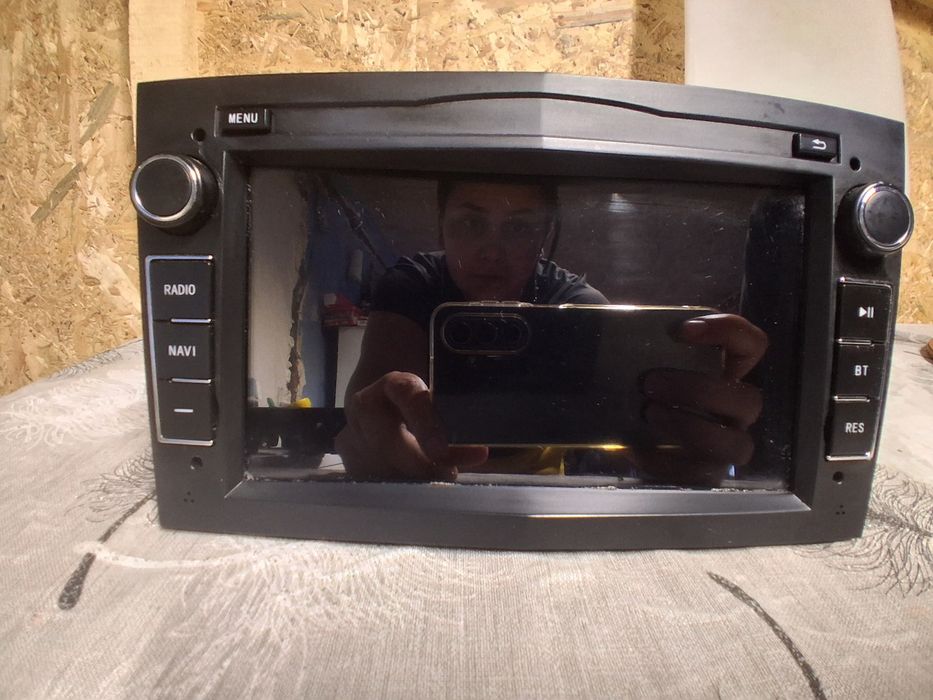 Vând Navigație Opel Astra H