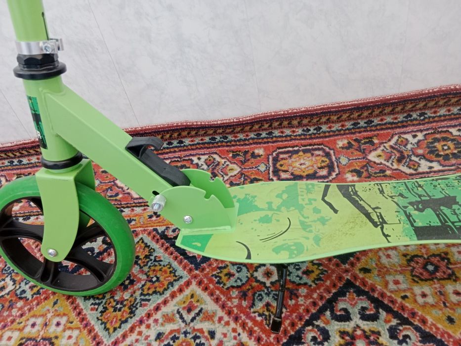 Продается детский самокат