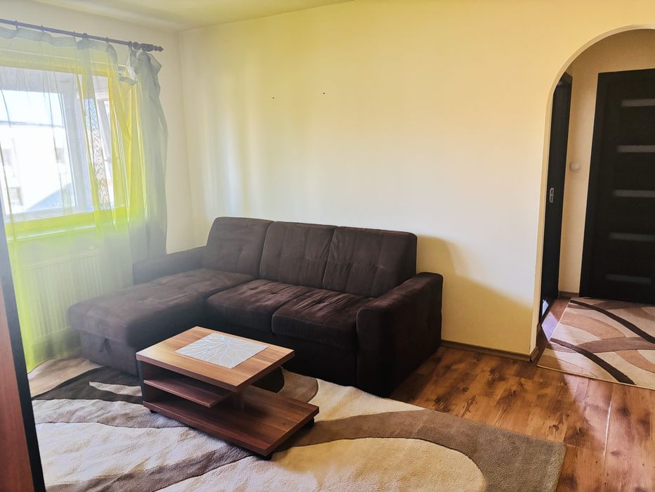 De inchiriat Apartament 2 camere Podgoria