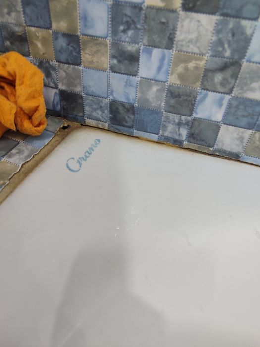 Продаётся чугунная ванна