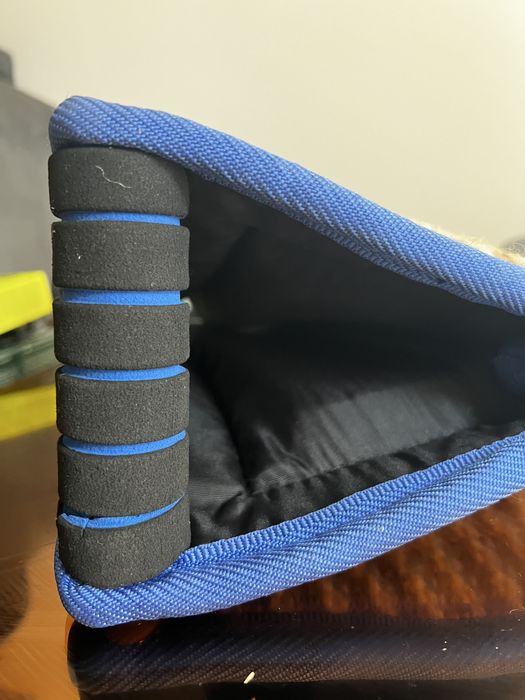 Mânecă mușcătură profesională