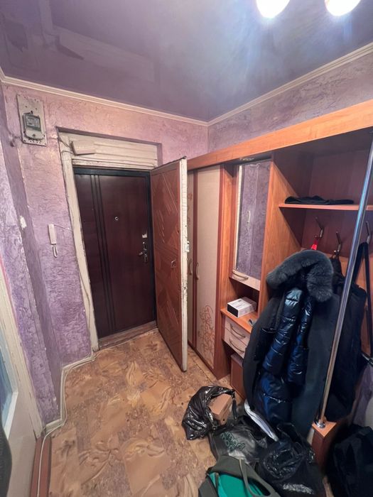 Продам 3 комнатную квартиру