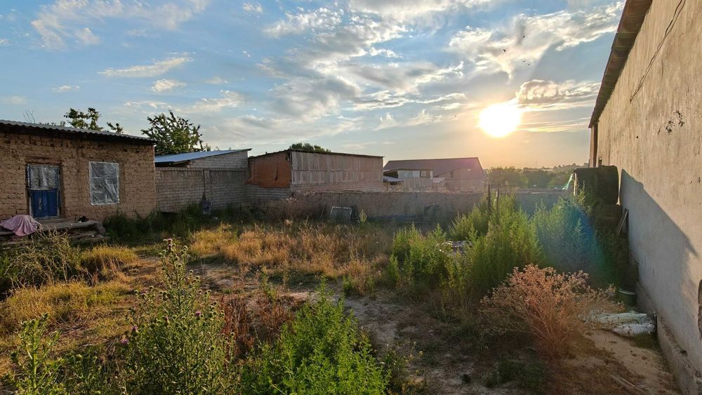 Продаётся участок 10 соток, Зангиатинский район, махалля Чинор