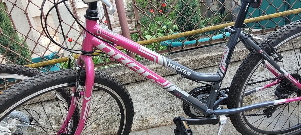 Vând Bicicletă damă DRAG Hacker  aproape nouă