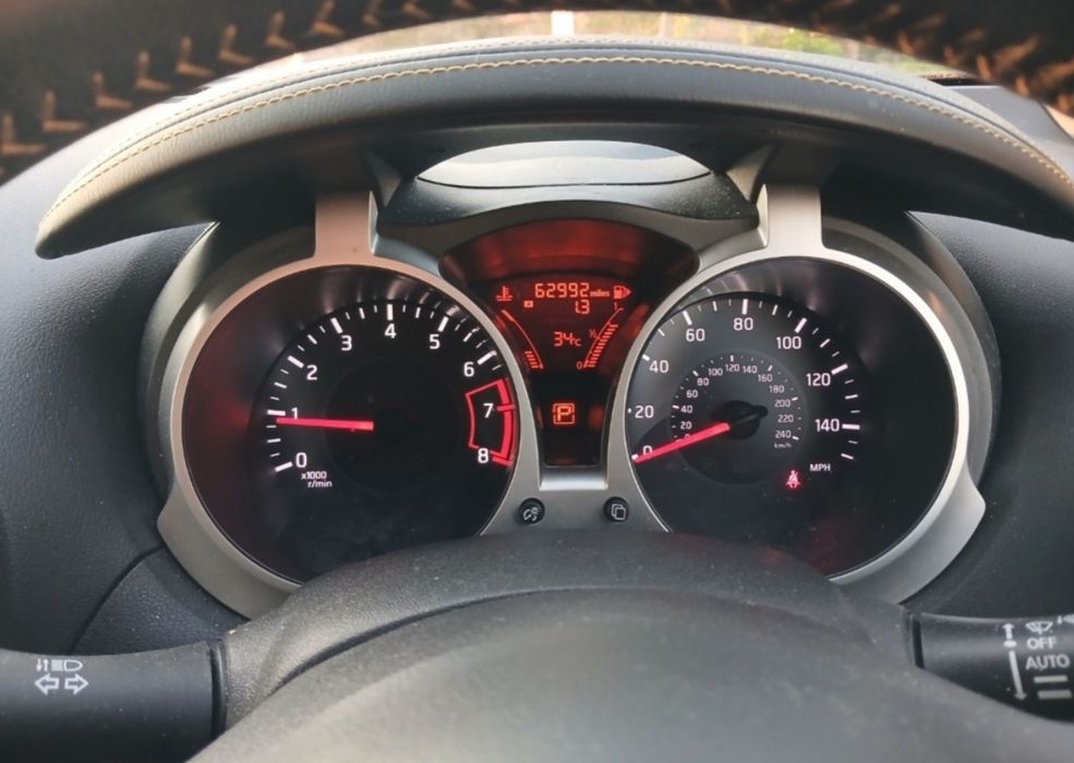 Nissan Juke -Текna-1.6 бензин-117кс -автомат-2018г-