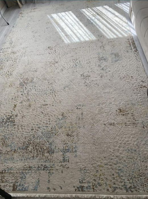 Красивый ковер 2,5×4 метра