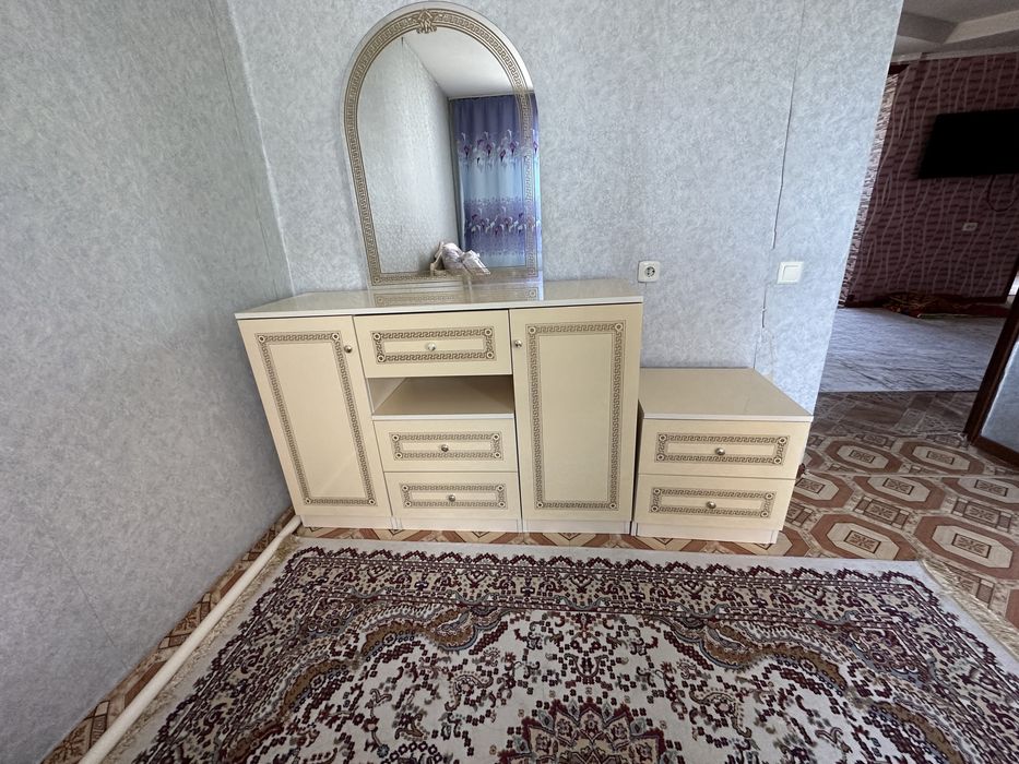 Спальный гарнитур.  250000 тг