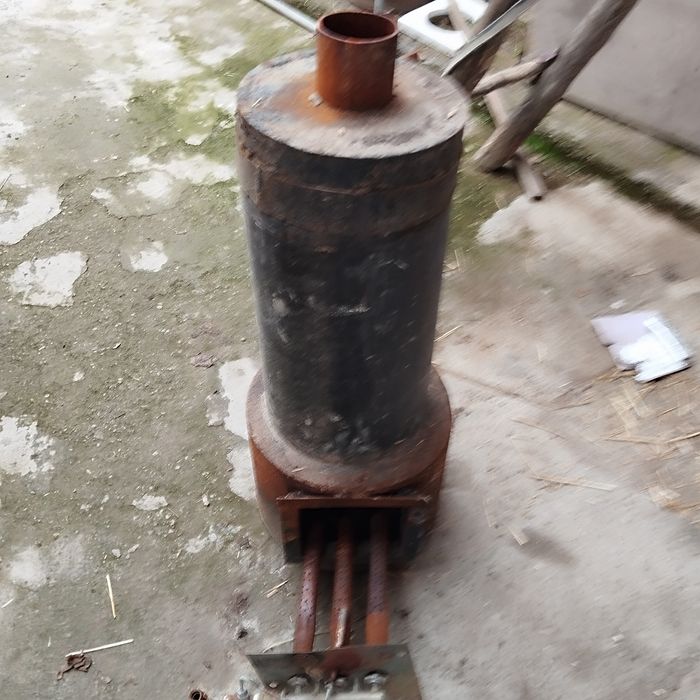 Прадаётся катёл   .