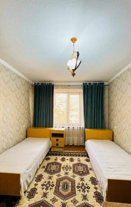 Chilonzor Mirzo-Ulugbek metro 5 daqiqa yulda kvartira bor