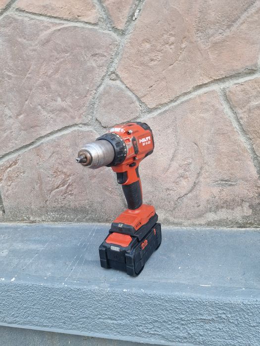 Винтоверт  HILTI
