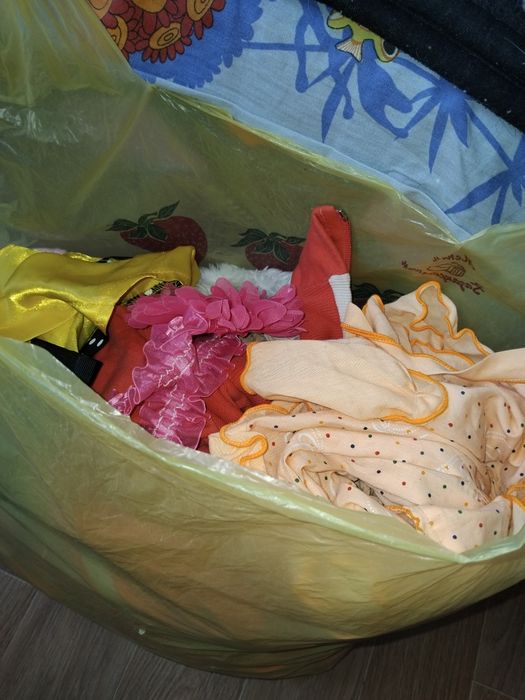 Отдам детские вещи для девочки