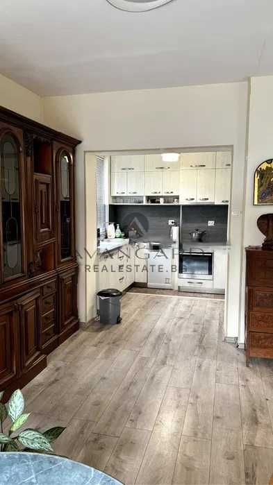 Продава се Тристаен апартамент в Пловдив, Кършияка - 112 кв.м за 1518 €/кв.м - Снимка #4