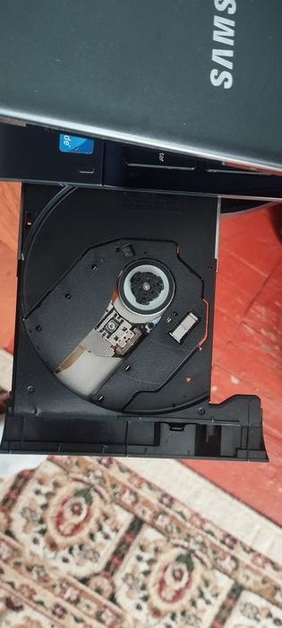 Продам ноутбук Samsung.